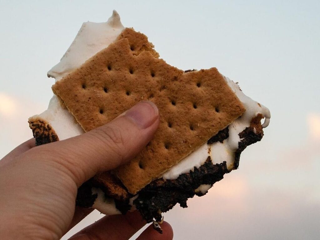 smores_skybg 1